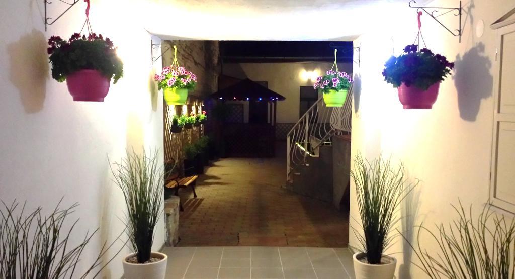 Garden House Otel Budapeşte Dış mekan fotoğraf